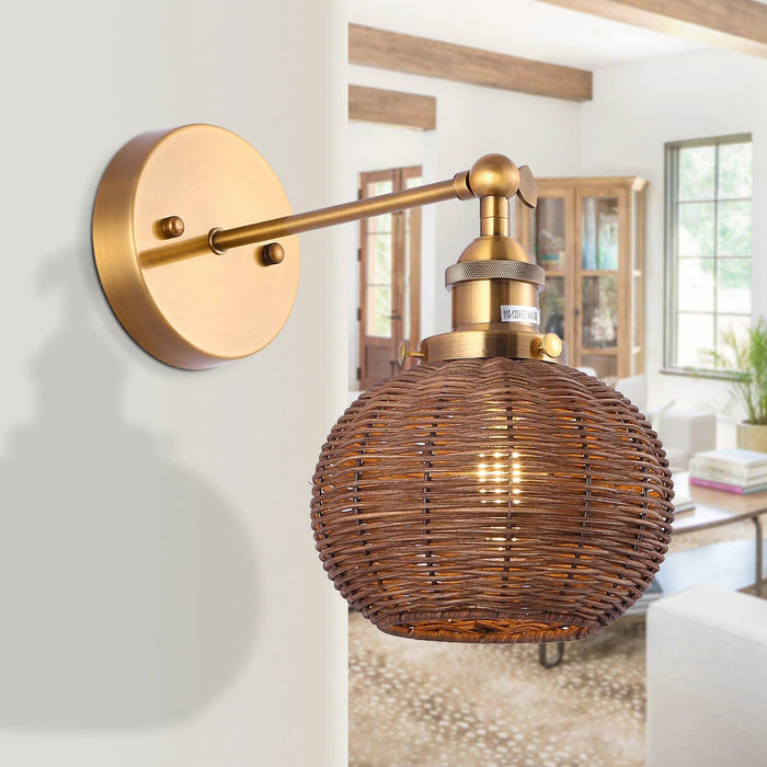 Traditional 1-Light Rattan Wall Sconce