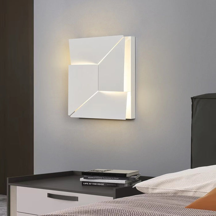 1-Light Modern Iron Wall Light