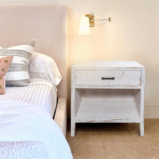 Classic White Solid Wood 1-Drawer Nightstand Side Table