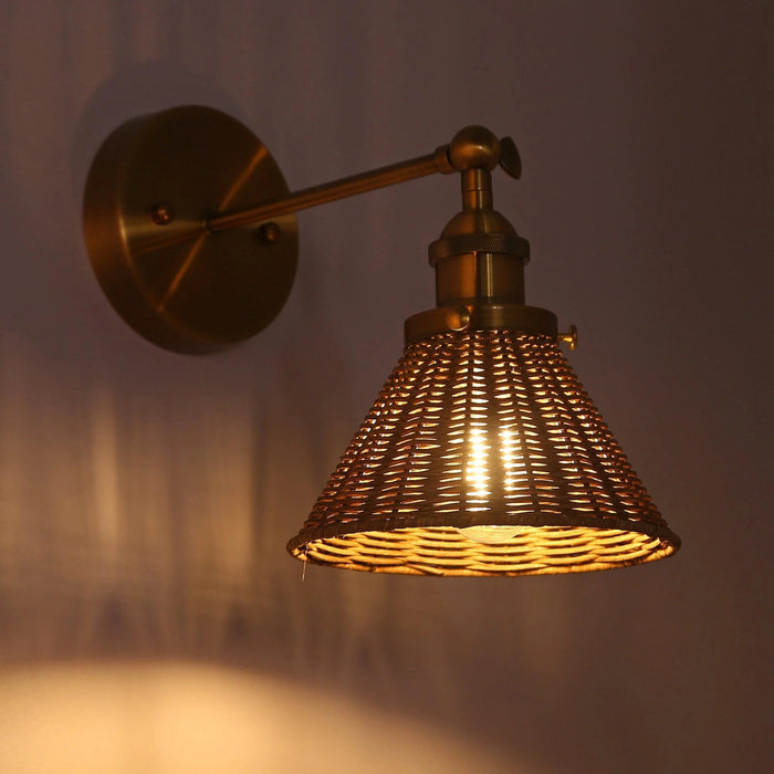 Traditional 1-Light Rattan Woven Wall Sconce