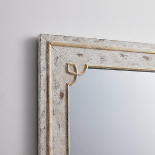 Traditional Rectangle Mirror Antiqued Casual Wall Decoration